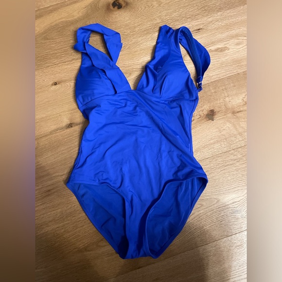 Sea level swim Australia essentials frill one piece swimsuit size 6 - Picture 4 of 8